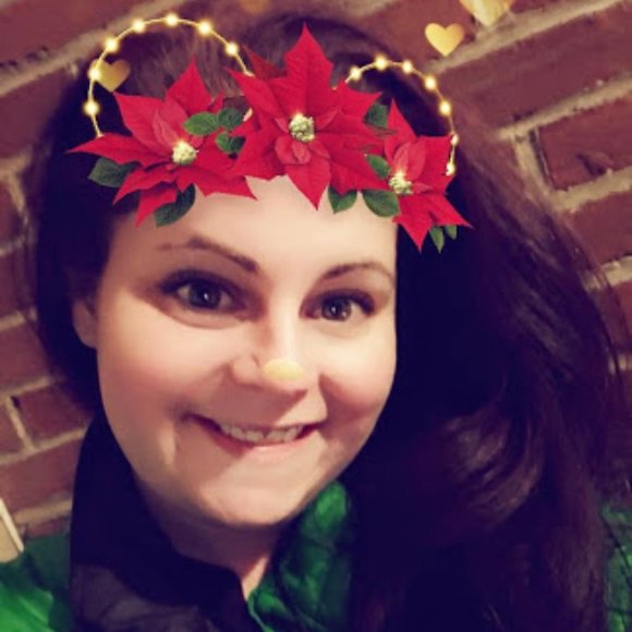 Meet your Posher, Lizzy - Picture 7 of 8